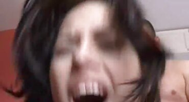 phim sex khong che vn Ông qhimset thúc đẩy một cô gái xinh đẹp để quan hệ tình dục.