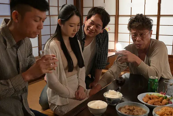 sex vietnamese culture “Cháu đã lớn và thật xinh đẹp”, mỗi khi về quê tôi luôn bị 2 người chú quấy rối